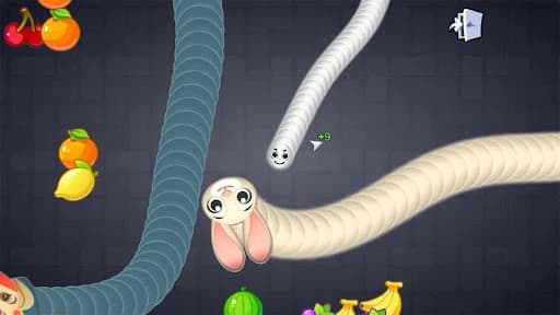 https://media.imgcdn.org/repo/2024/01/worms-merge-idle-snake-game/65b38b7d50038-worms-merge-idle-snake-game-screenshot2.webp