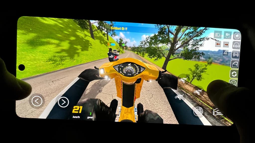 https://media.imgcdn.org/repo/2024/10/cg-moto-online-motorcycle/6708bff8bd673-cg-moto-online-motorcycle-screenshot5.webp